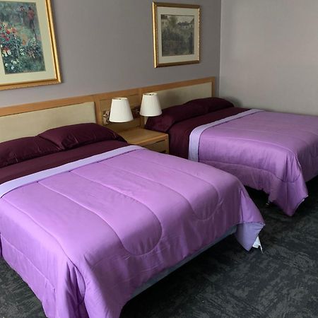 Grand Lake Hotel Lebanon Екстер'єр фото