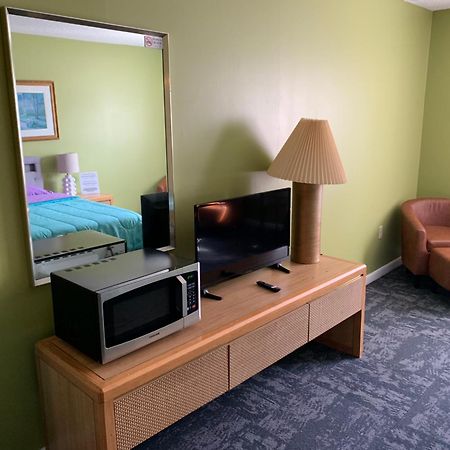 Grand Lake Hotel Lebanon Екстер'єр фото